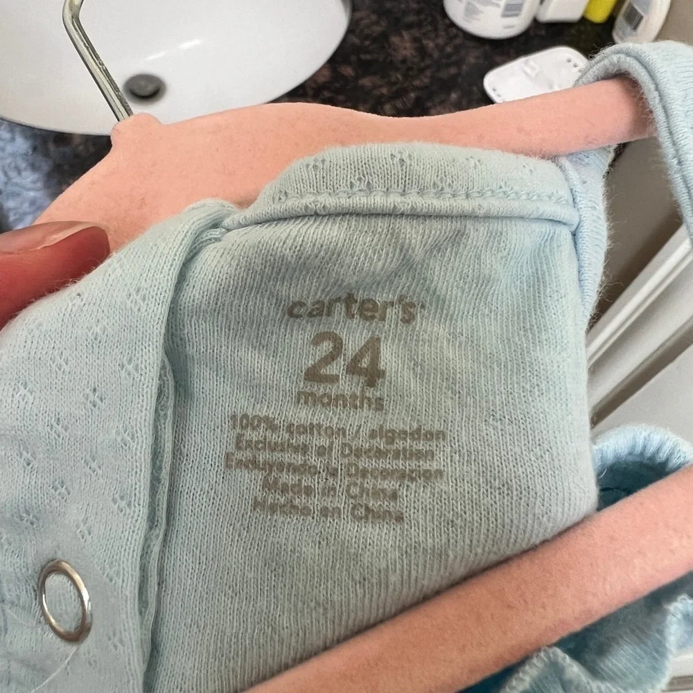 Carter’s 24M Light Blue Fish Tank Top with Button Enclosure